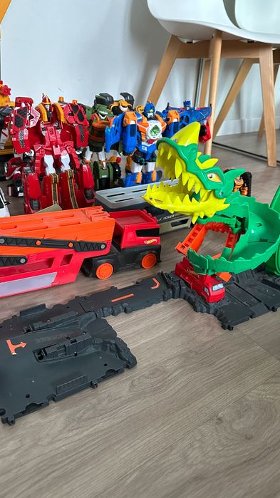 Тоботи, лялька лол, кран, трек хот Вілс, скрітчери, в ідеальному стані