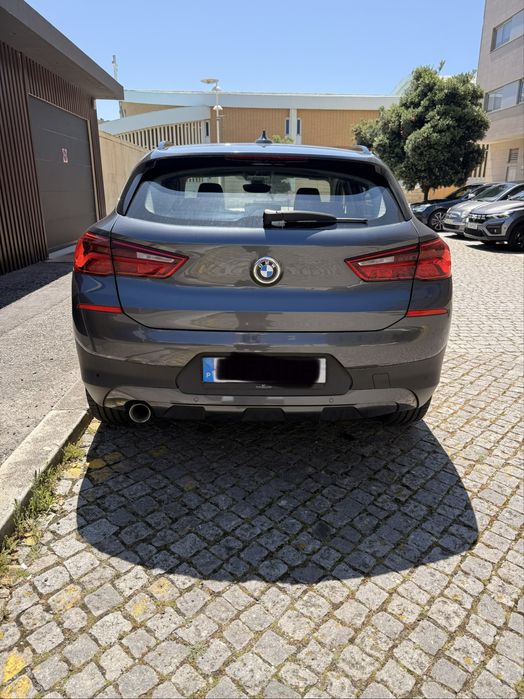BMW X2 sdrive cinza escuro