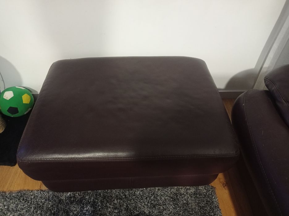 Venda de sofá e pufe