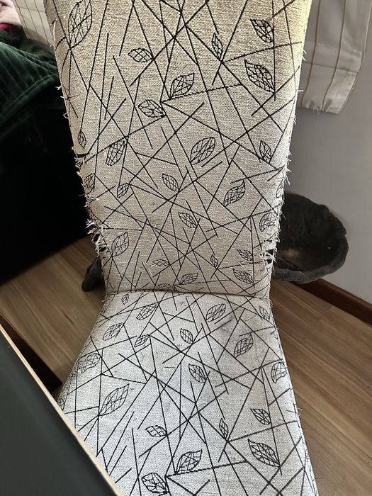 Mesa de sala com e 6 Cadeiras