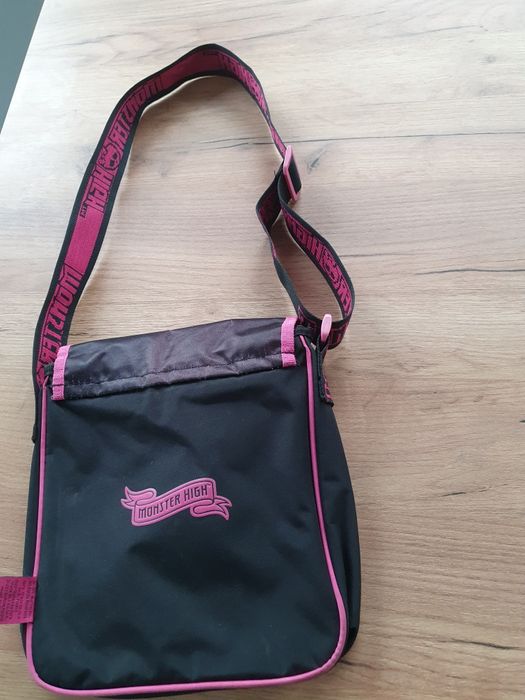 Torebka Monster High Listonoszka