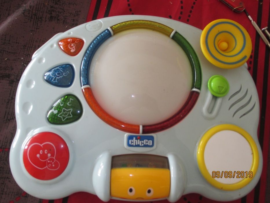 Mesa para actividades para bébé da Chicco