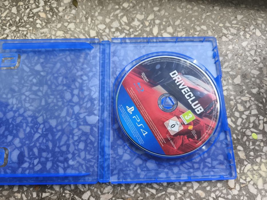 Sprzedaje płytę na ps4