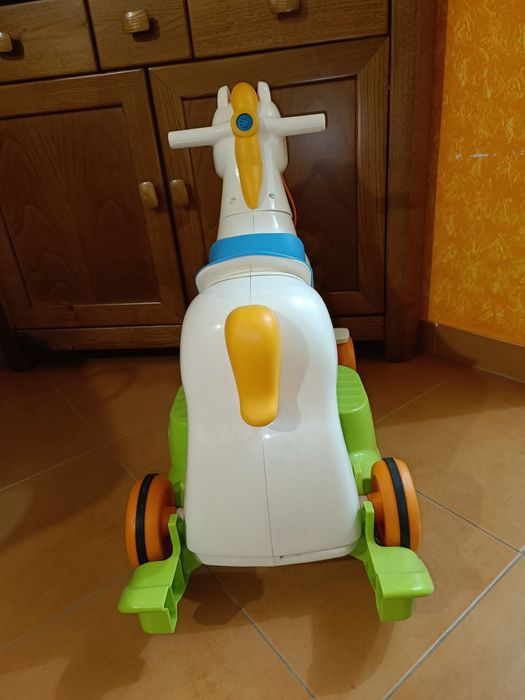 Cavalinho de criança marca Chicco