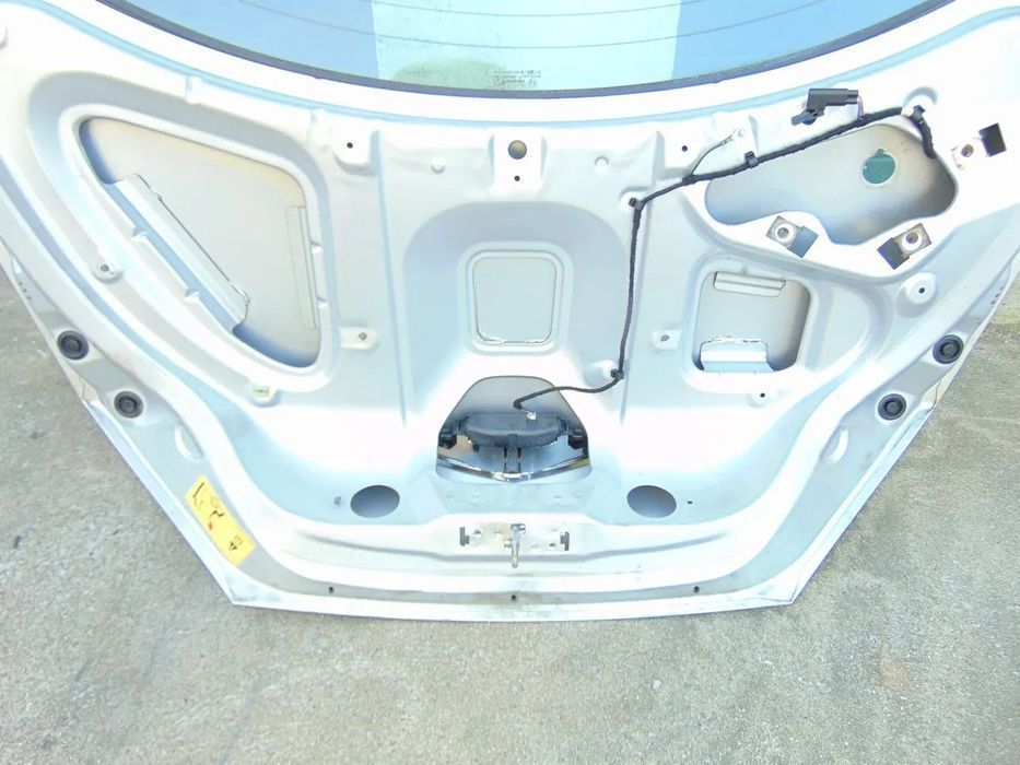 Ford Cougar tampa mala " usado em bom estado
