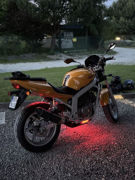 Hyosung 125 GT Naked