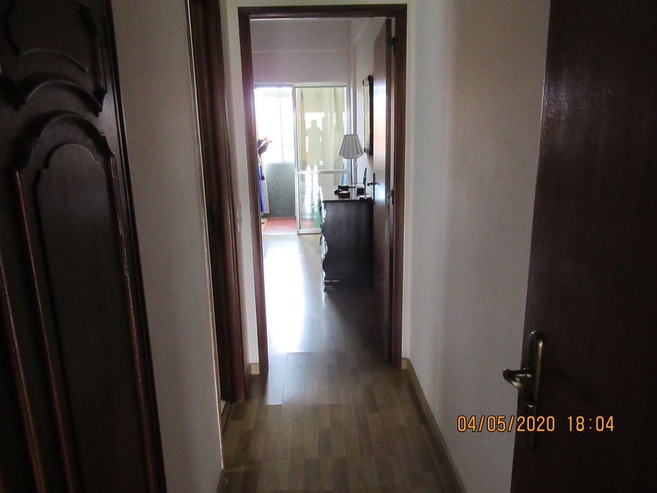 Apartamento T1 mobilado para arrendar nas Olaias perto Metro