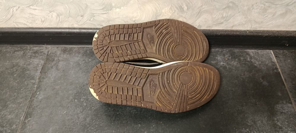 Кроссовки NIKE AIR
