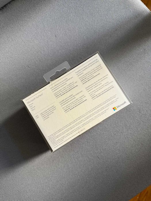 Teclado e rato Microsoft Surface - novos em caixa472547103783659523