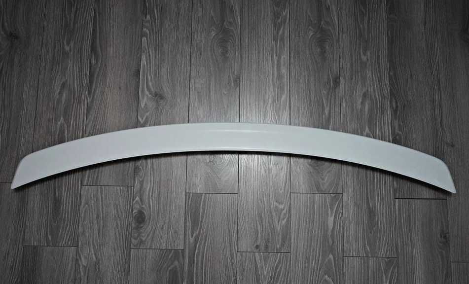 2015-17 Ford Mustang OEM Oxford White spoiler bagażnika