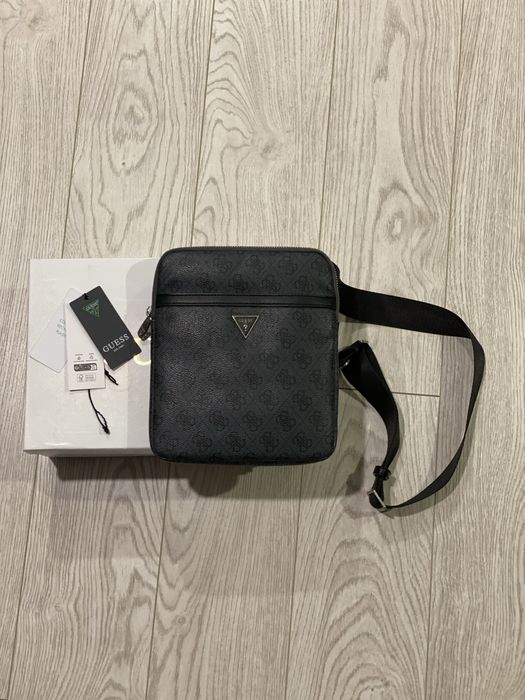 Сумка guess через плечо