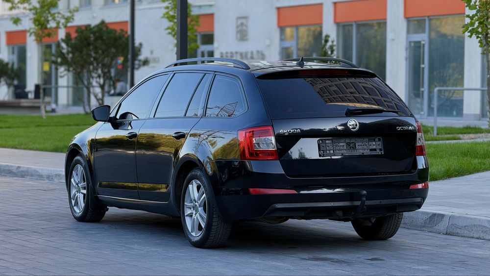 Продам Шкода Октавия А7 2015 г 2л дизель