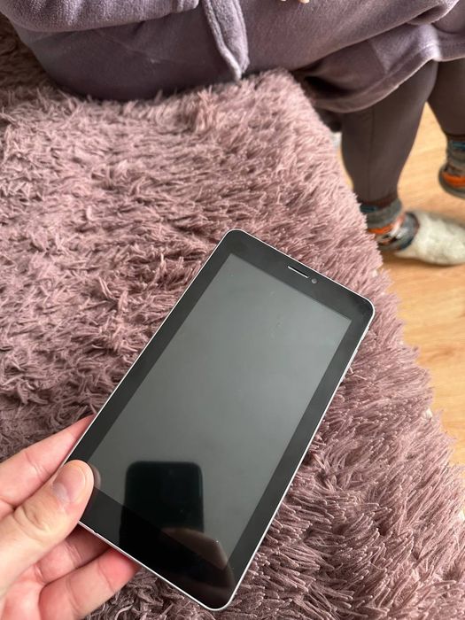 Продам планшет Самсунг