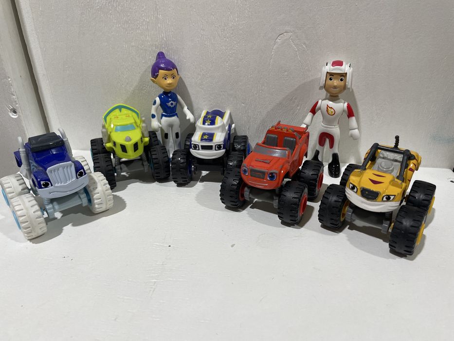 Блиск і чудо-машинки. Вспыш и чудо-машинки