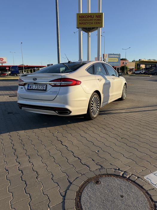 Ford Fusion 2.0 EcoBoost 245 km