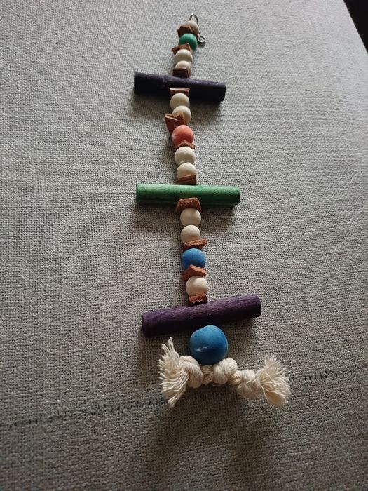 Zabawka dla papug