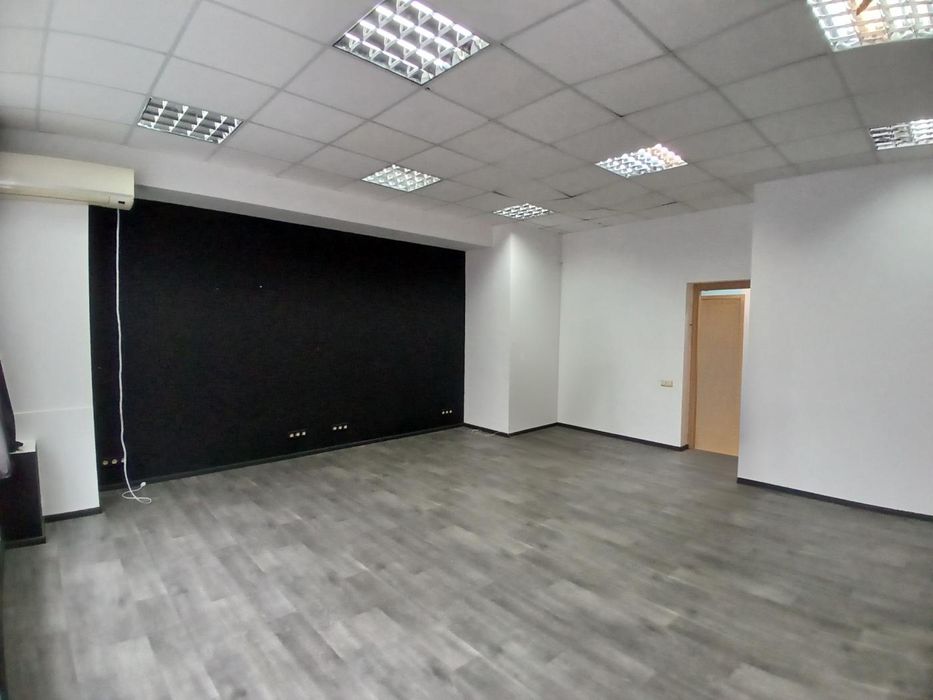 Офис 34м2, до метро 5 минут