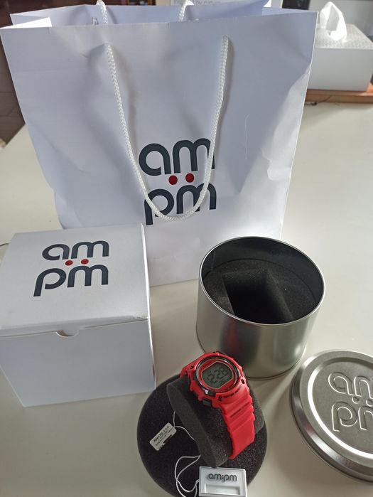 Zegarek AM PM z Apart Digital wodoszczelny