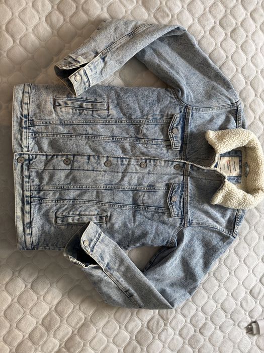 Джинсова куртка  Pull & Bear