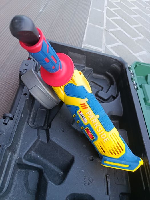 Rebarbadora Parkside 20v (nova)