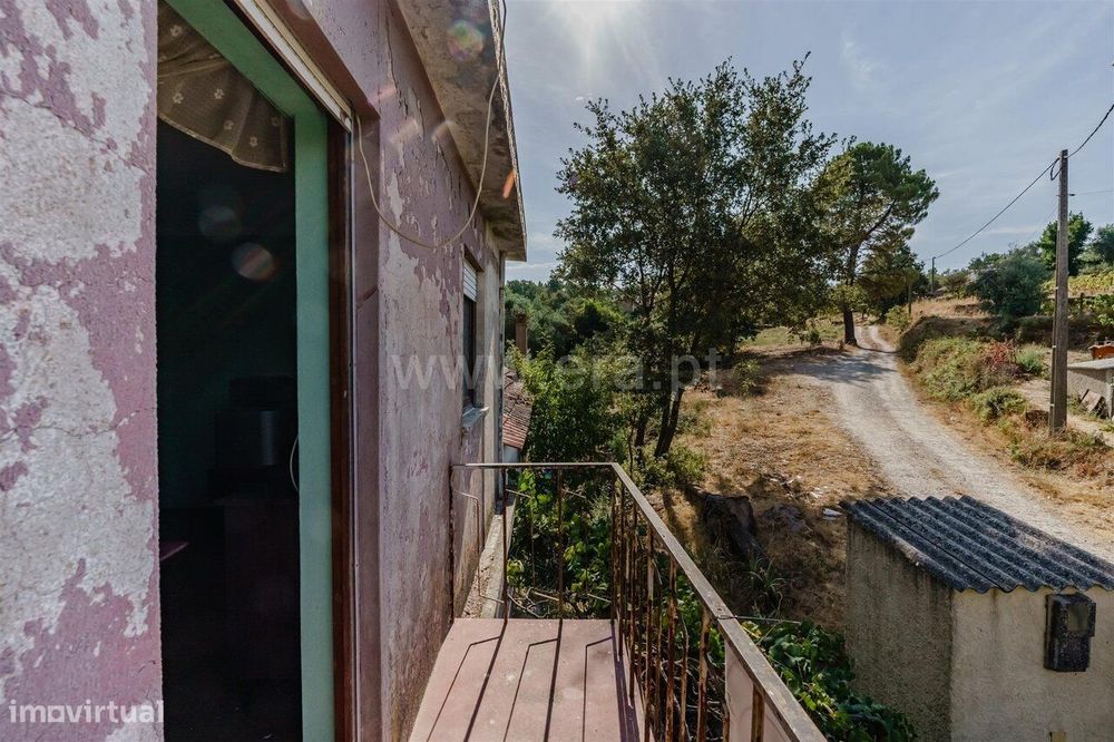 Moradia Geminada T3 / Covilhã, Teixoso