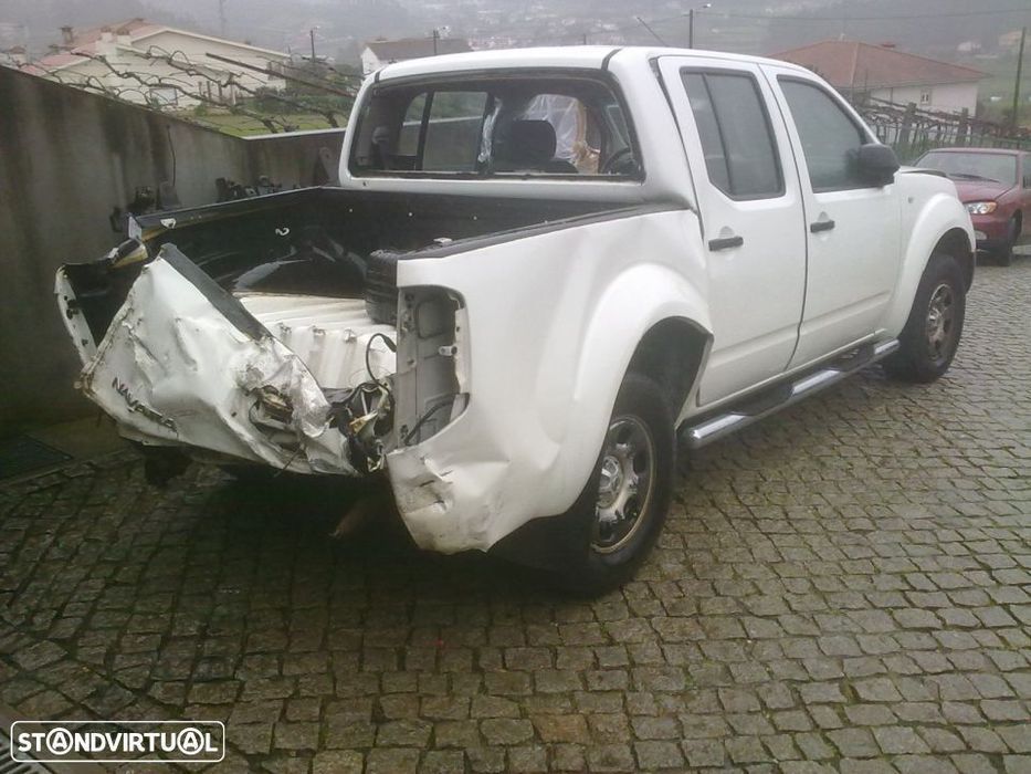 Traseira / Frente /Interior Nissan Navara D40 2008