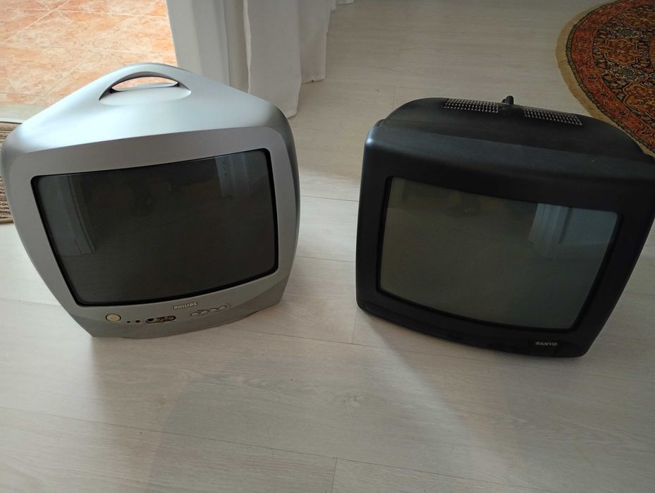 Televisor a cores CRT de 14 polegadas