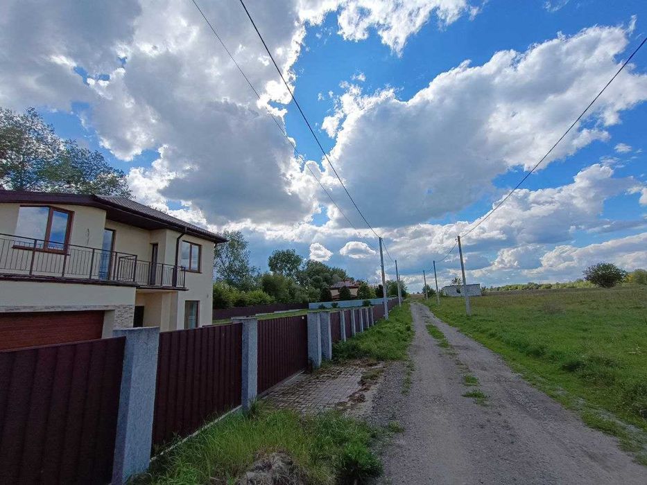 Гостомель, продаж ділянки 6.46 соток! Поруч нові будинки! Ділянки закрити деревами від других вулиць! Релаксмісце! Власник! Без комісії та скритих %!