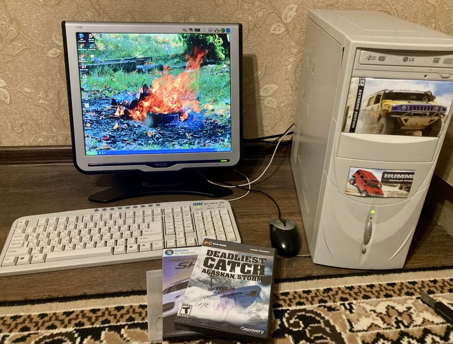 Компʼютер для роботи, дому та розваг компютер