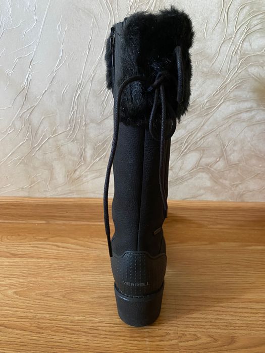 Шкіряне взуття Merrell