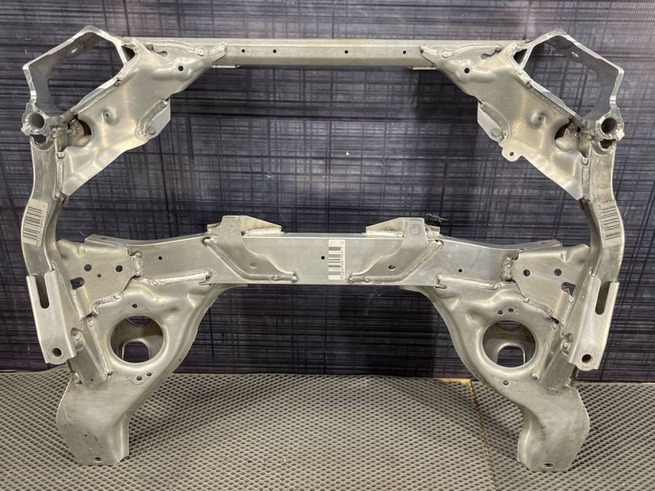 Подрамник Бмв F30 е65 Е60 e66 e61 F10 F11 підрамник балка РАЗБОРКА Bmw