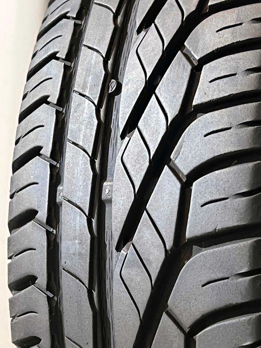 Pneus Uniroyal RainExpert 3 - 175/65/15 - Como NOVOS