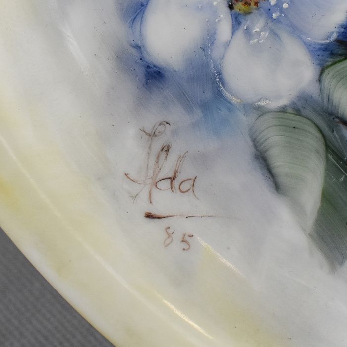 PRATO pintado à mão - assinado Ilda 85