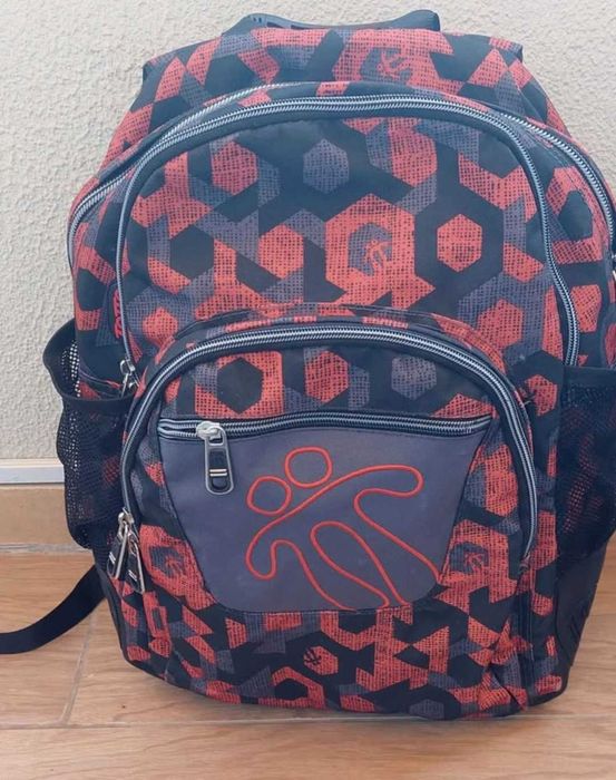 Varias Mochilas totto cada uma 20€