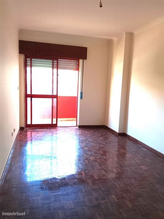 Apartamento T2 Venda em Algueirão-Mem Martins,Sintra