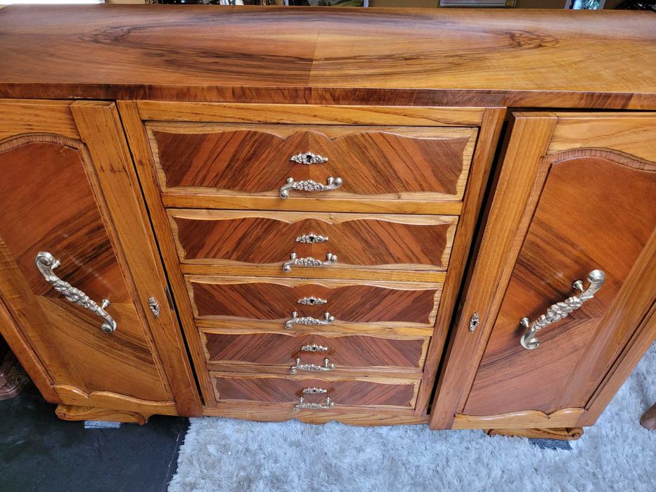 Aparador antigo estilo Arte Déco totalmente restaurado