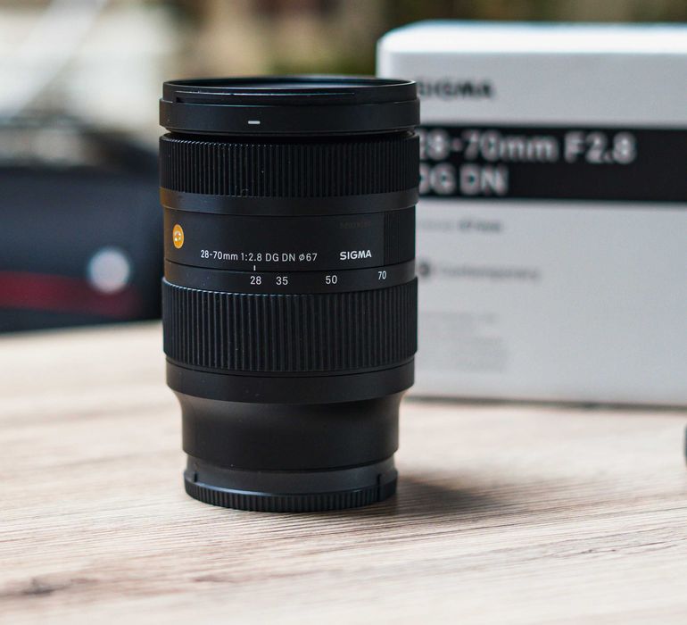 Sigma C 28-70 mm f/2.8 DG DN Contemporary Sony E -  Stan idealny + gwarancja