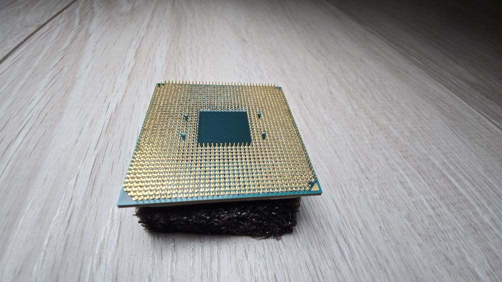 Procesor Ryzen 5 2600x + chłodzenie AMD