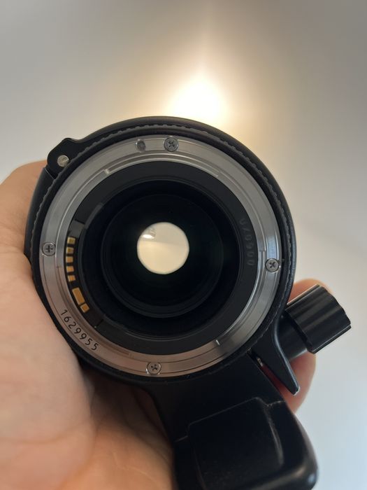 Canon EF 100MM F/2.8L Macro IS USM