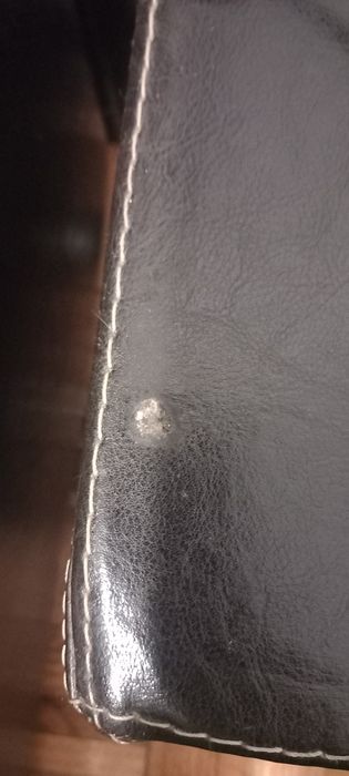 2 mesas de cabeceira