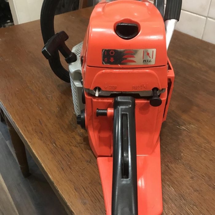 Бензопила Husgvarna