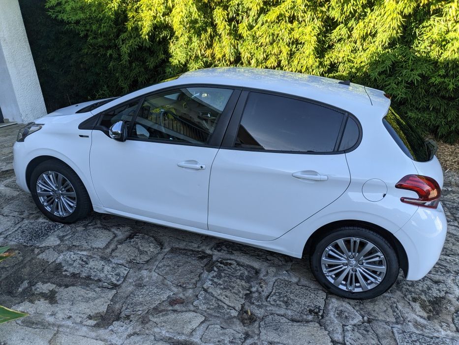 Peugeot 208 1.6 HDi Style