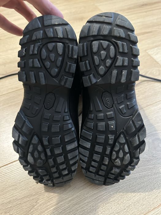 Берці Lowa на gore tex