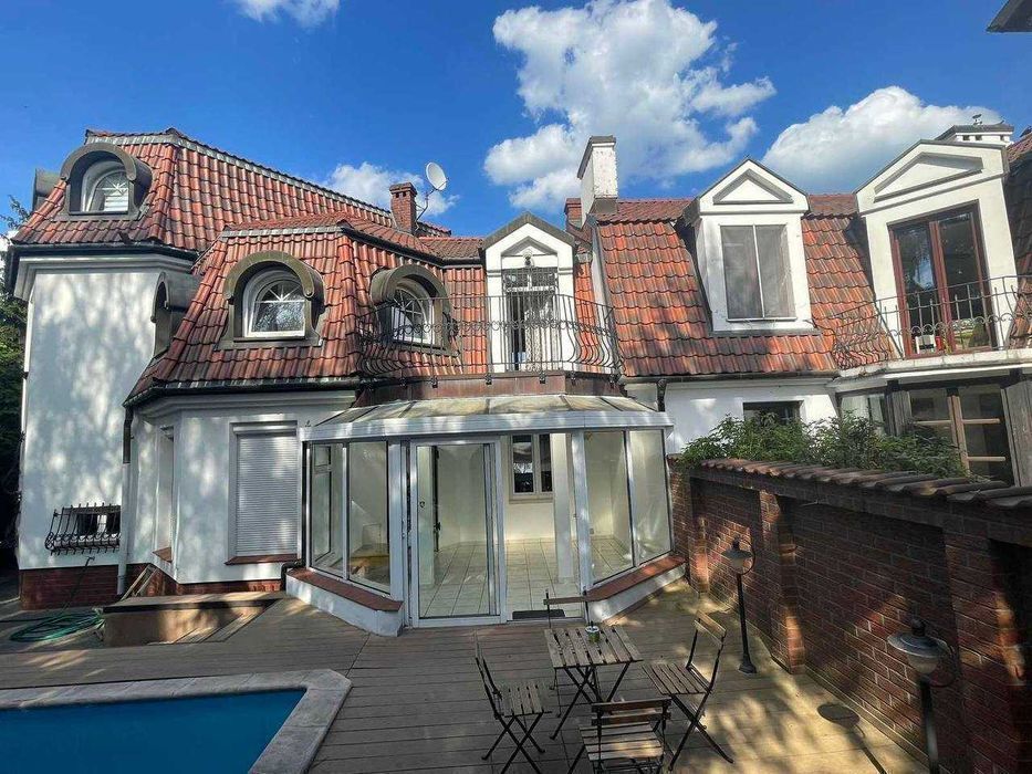 Жилье Хостел Варшава с бассейном  Говорим по-RU/UA!  Hostel Warszawa