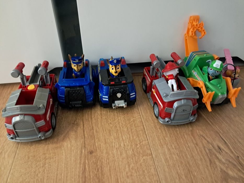 Psi patrol pojazdy