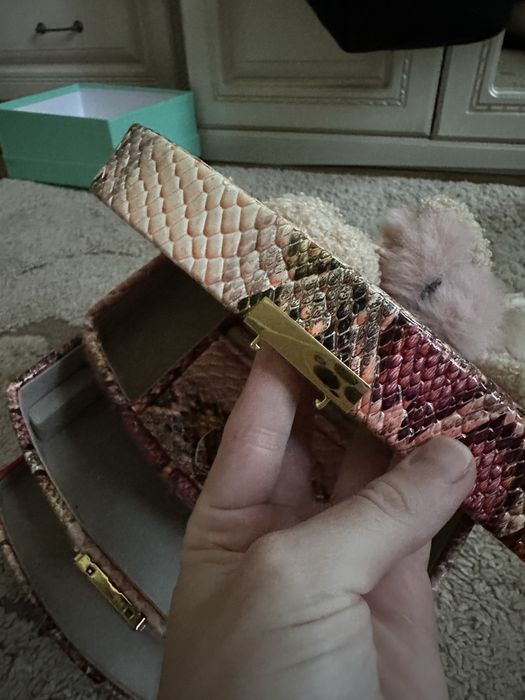 Шкатулка для украшений с зеркалом