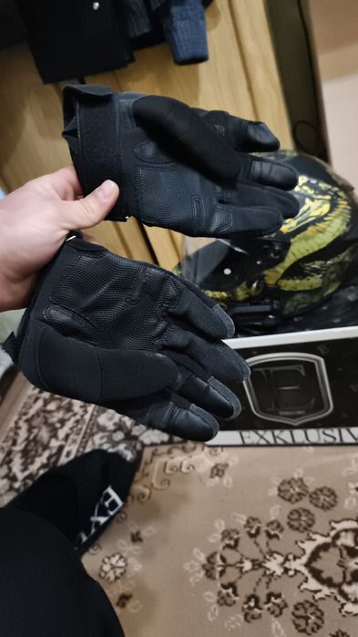 Шолом для мото з мото гарнітурою