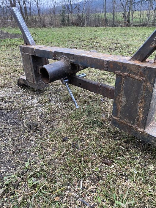 Продам Задню колісницю