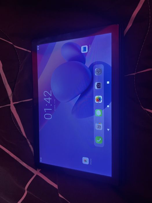 Tablet novo ( 1 mes de uso )