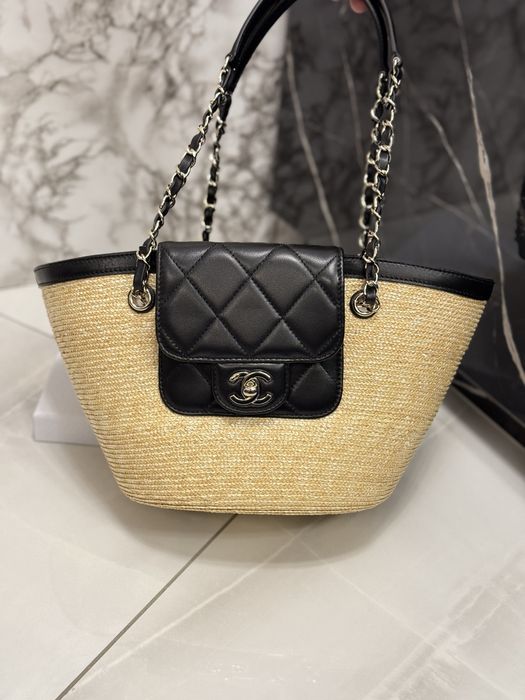 Torebka Chanel black/raffia